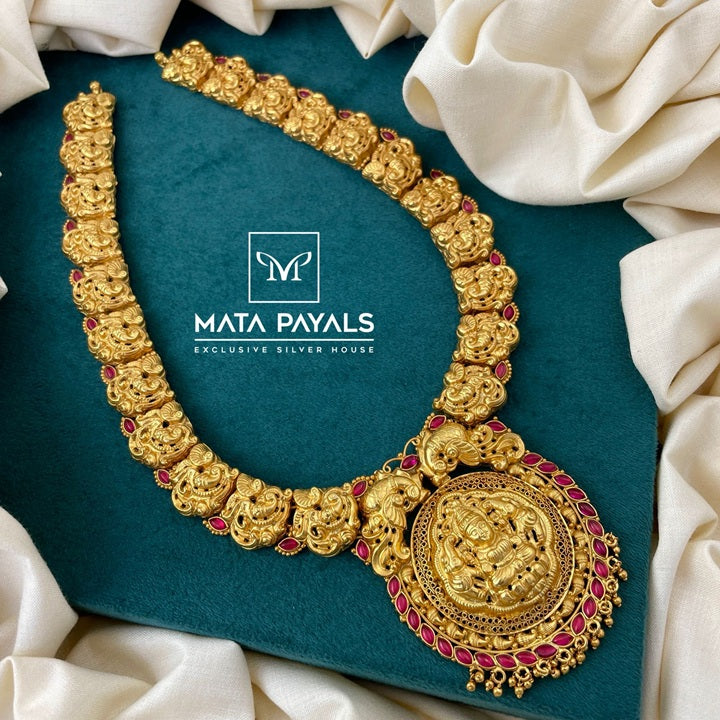 Roaring Mayura Lakshmi Long Hara