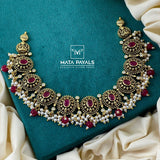 Elegant Gold Polish Necklace