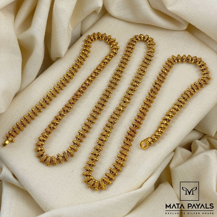 Elegant Gold Polish Neckchain