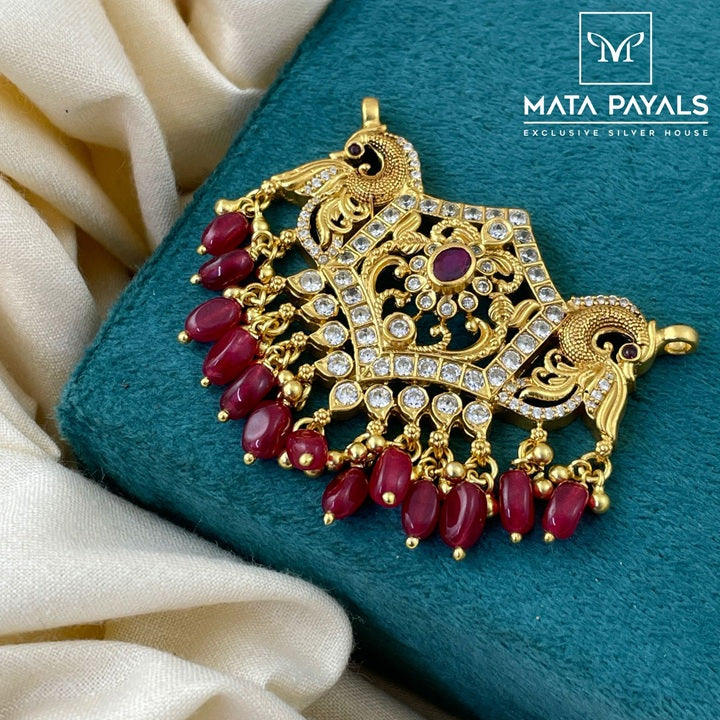 Delightful Gold Polish Pendant