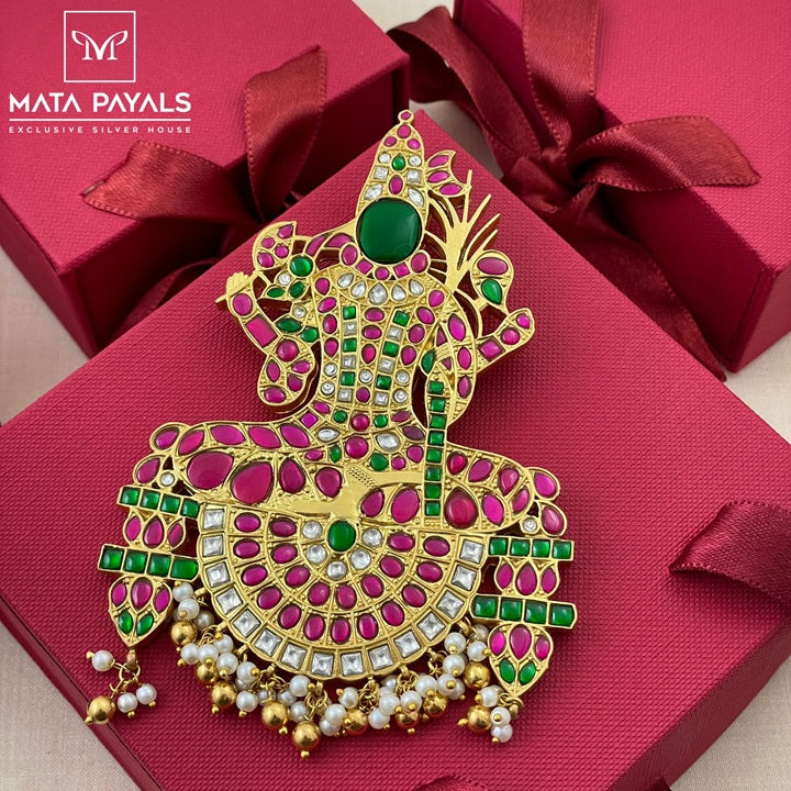 Divine Gold Polish Kundan Pendant