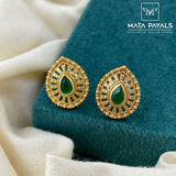 Attractive Gold Polish Stud