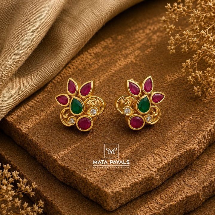 Attractive Cut Stone Stud