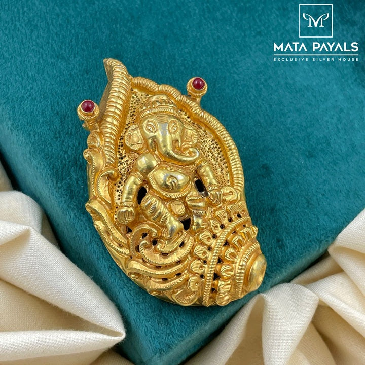 Baal Ganesha Nakshi Pendant