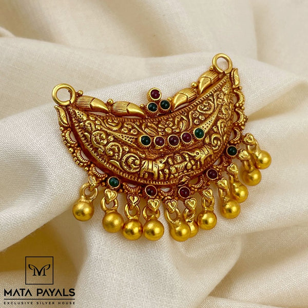 Elegant Gold Polish Pendant
