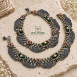 Impressive Kundan Payal