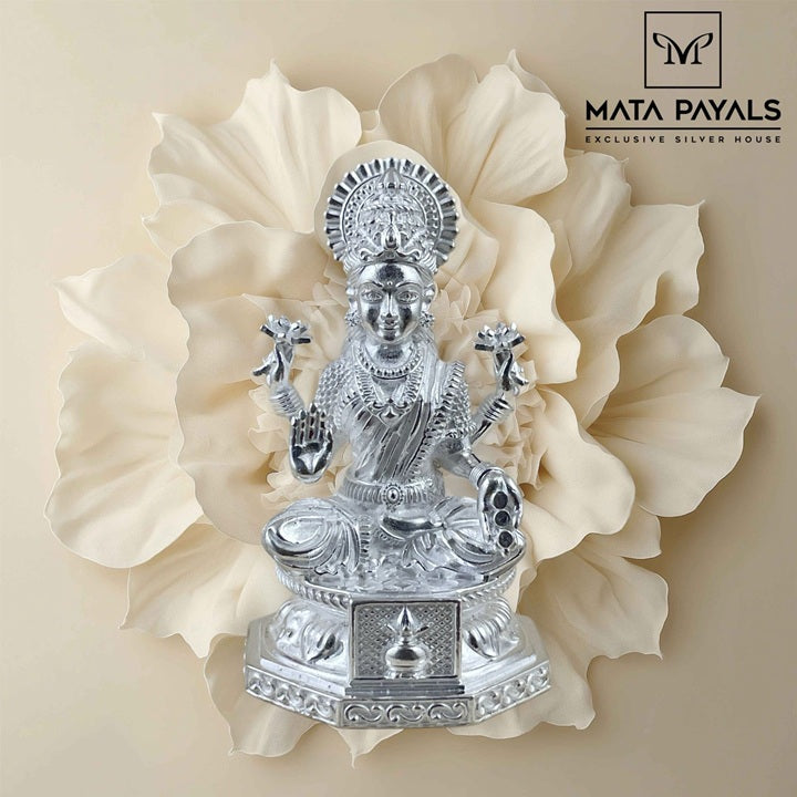 Plain Lakshmi Idol