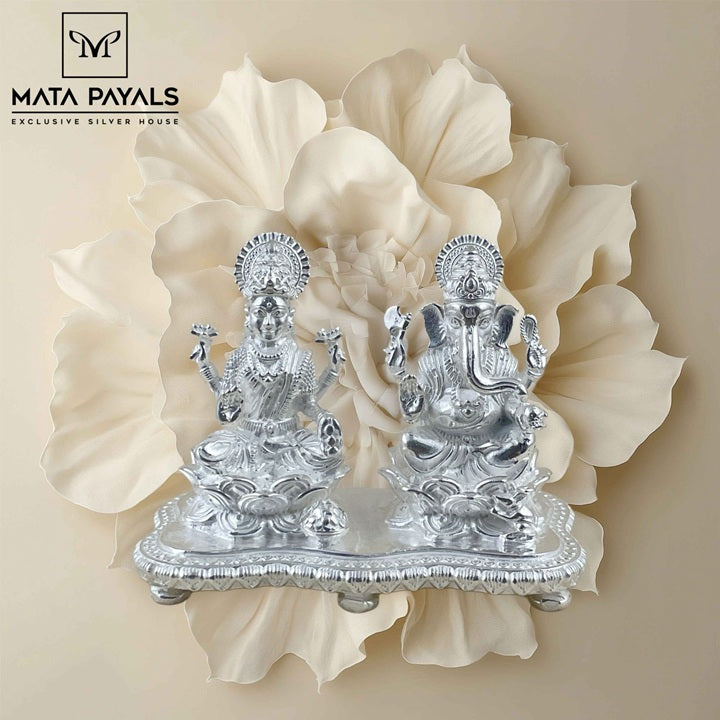 Plain Lakshmi, Ganesha Idol