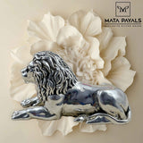 Beautiful Lion Idol