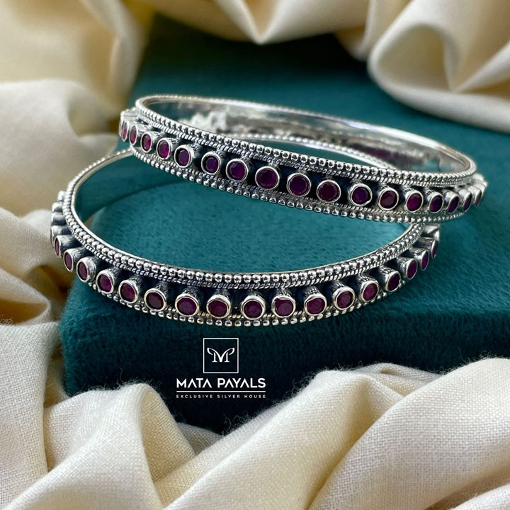 Mesmerizing Oxidised Bangle