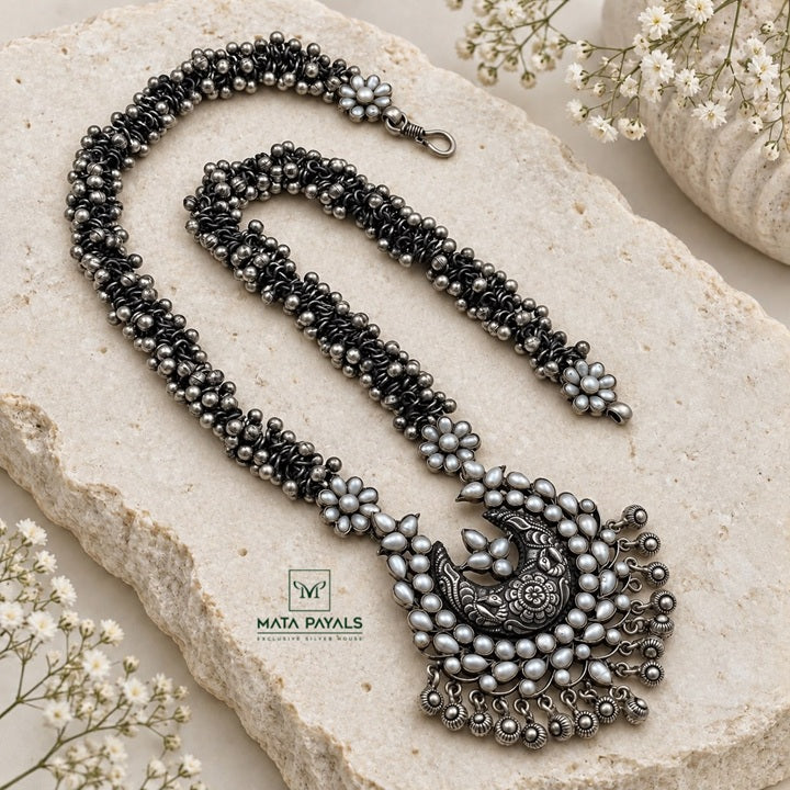 Chand Pearl Ghungroo Necklace
