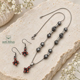 Simple Pretty Pendant Set