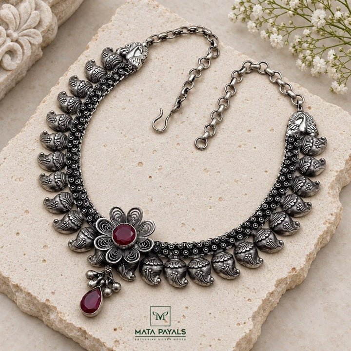 Well Crafted Floral Oxidised Necklace