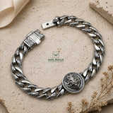 Expectational Lion Bracelet