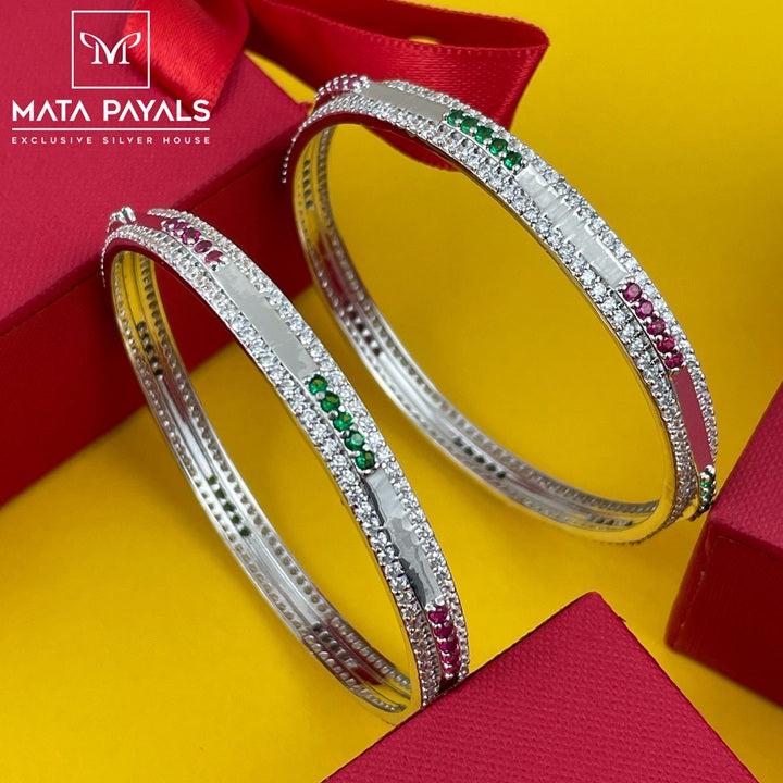 Traditional Rhodium Bangle