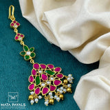 Mesmerizing Kundan Mangtika