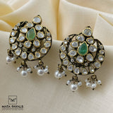 Elegant Gold Polish Victorian Stud