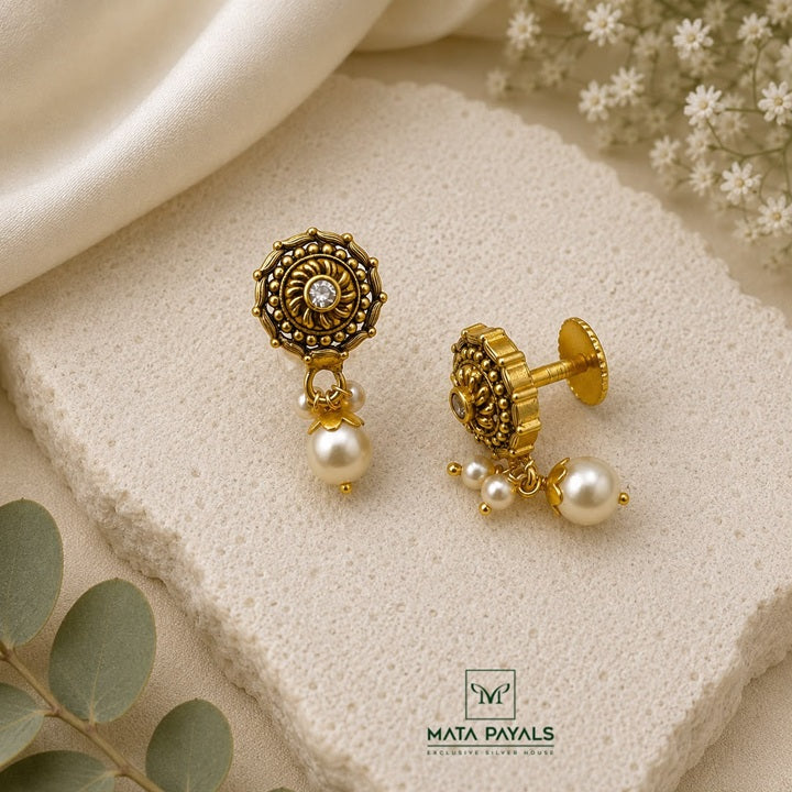 Classy Zircon Stud