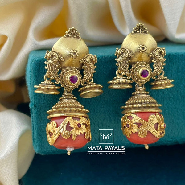 Delightful Gold Polish Chandbali