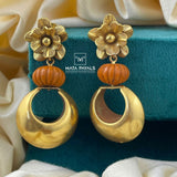 Attractive Gold Polish Chandbali