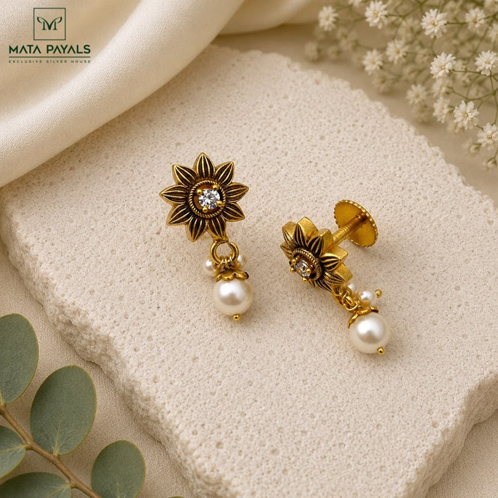 Beautiful Floral Stud