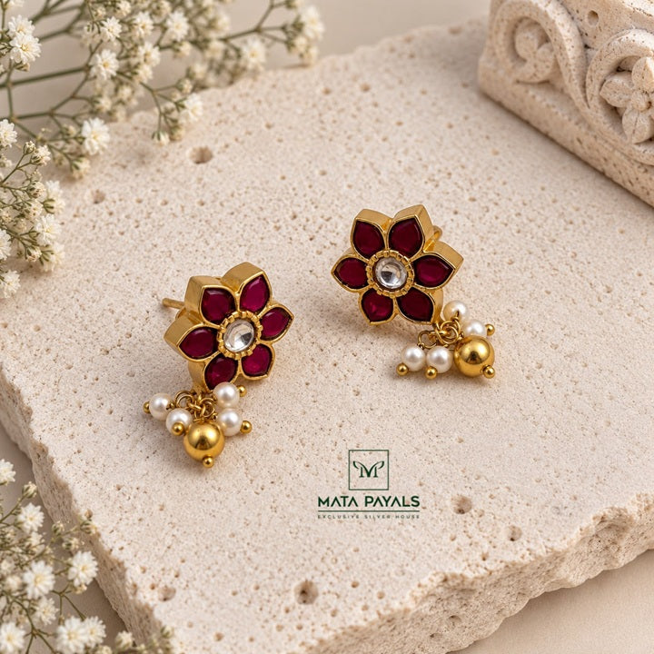 Elegant Kundan Stud
