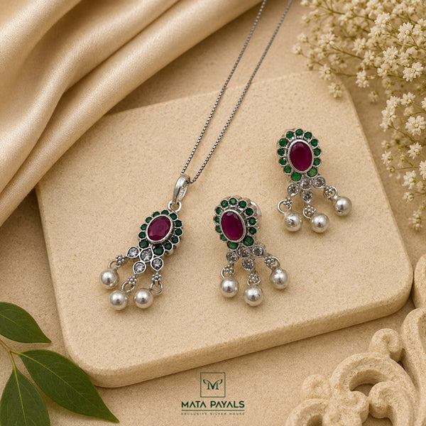 Pendant Set