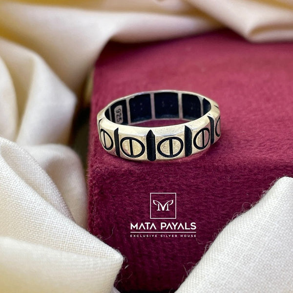 Fancy Oxidised Finger Ring