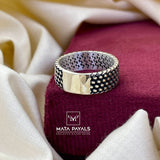 Gorgeous Oxidised Finger Ring