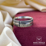 Stylish Finger Ring