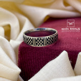 Beautiful Oxidised Finger Ring