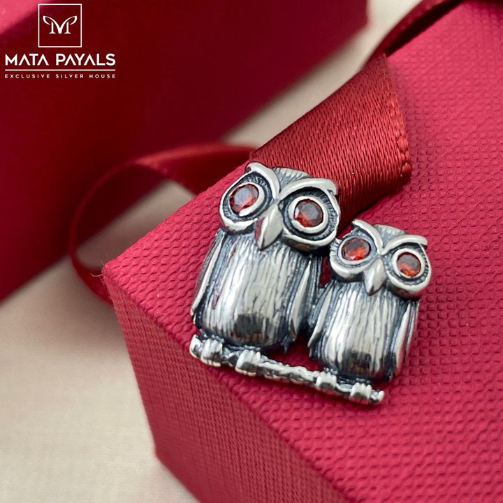 Gorgeous Owl Pendant