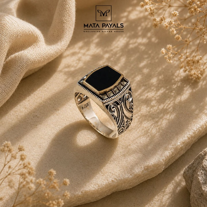 Unique Men's Finger Ring