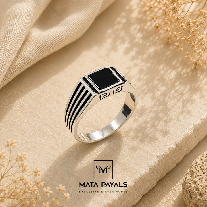 Black Enamel Finger Ring
