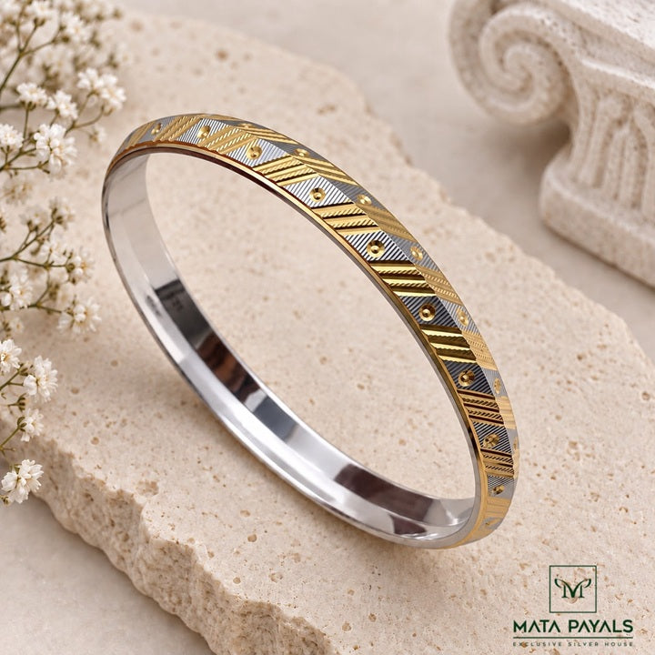Charming Dual Tone Kada