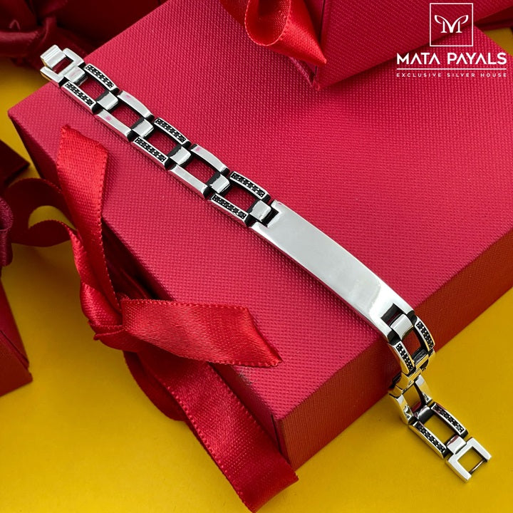 Attractive Silver Men's Bracelet