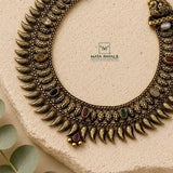 Mesmeric Gold Polish Necklace