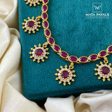 Ravishing Gold Polish Necklace