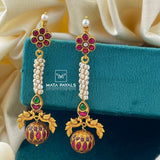 Unique Floral Kundan Chandbali