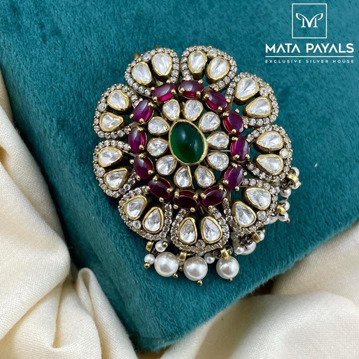 Bright Moissanite Victorian Jade Bille