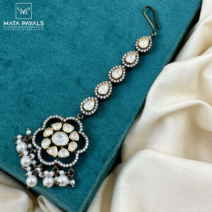 Fancy Antique Gold Plated Mangtika