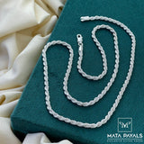 Mesmeric Twisted Neckchain