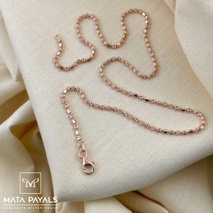 Attractive Rose Gold Neckchain