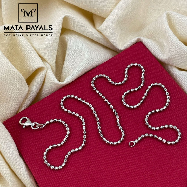Mesmerizing Rhodium Neckchain