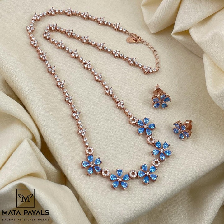 Fashionable Zircon Necklace