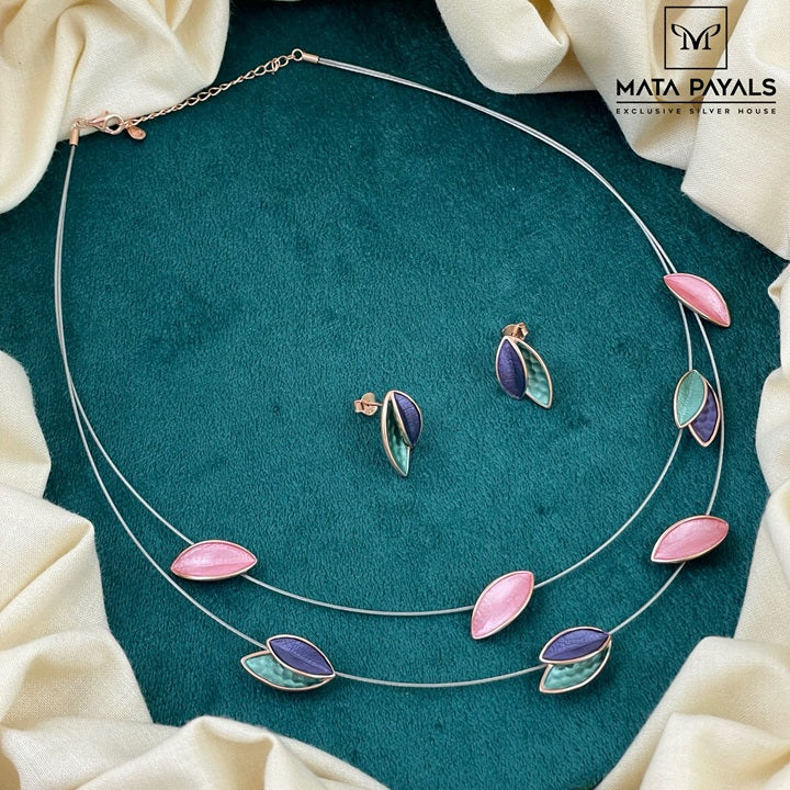 Rose Gold Leafe Necklace