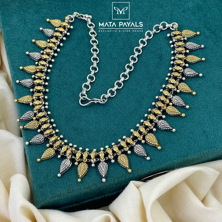 Exclusive Dual Tone Necklace