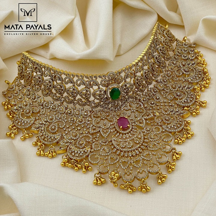 Luxurious Zircon Gold Plated Necklace