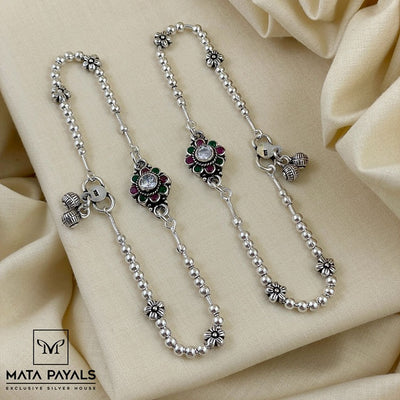 Exclusive Cut Stone Anklet