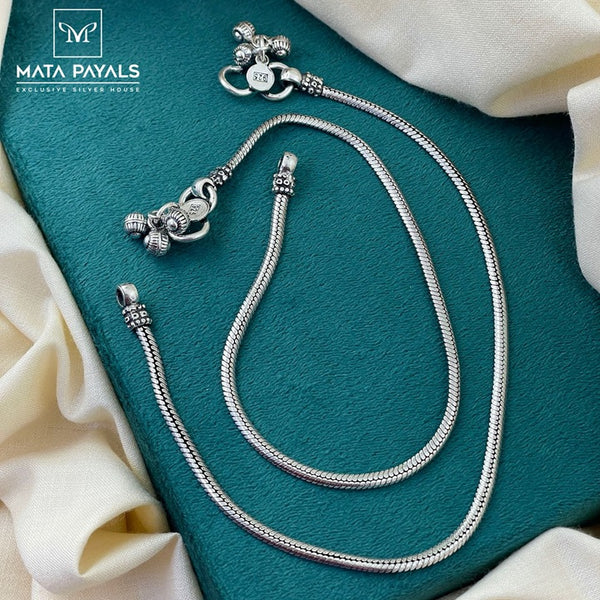 Cute Oxidised Anklet